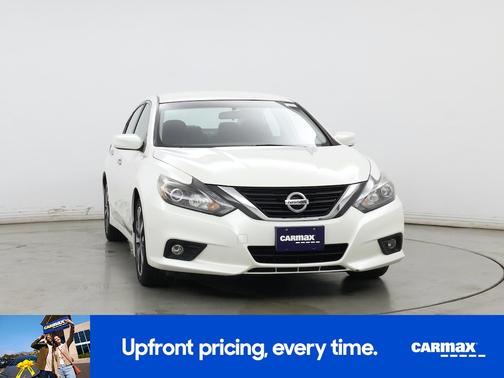 2017 Nissan Altima SR