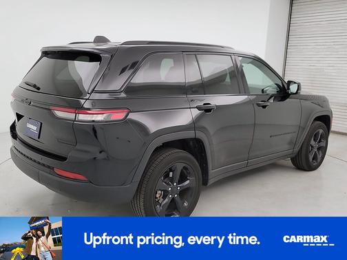 2022 Jeep Grand Cherokee Altitude