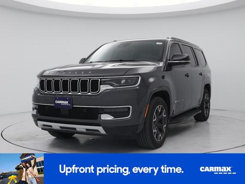 Gray 2023 Jeep Wagoneer Series III