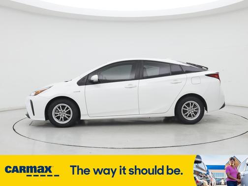 2021 Toyota Prius LE