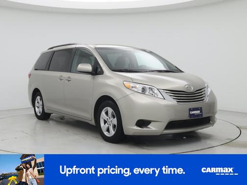 2016 Toyota Sienna LE