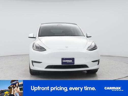 White 2023 Tesla Model Y Performance