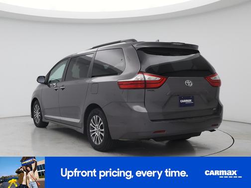 Gray 2018 Toyota Sienna XLE