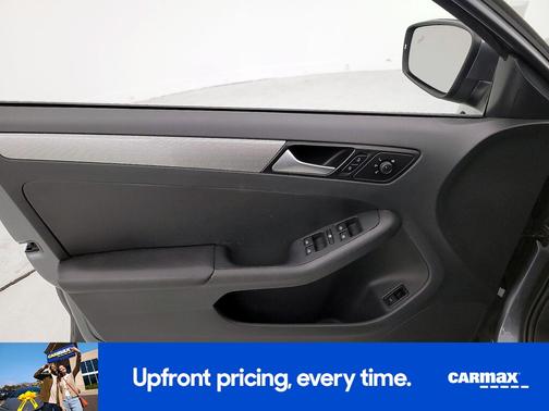 2017 Volkswagen Jetta SE