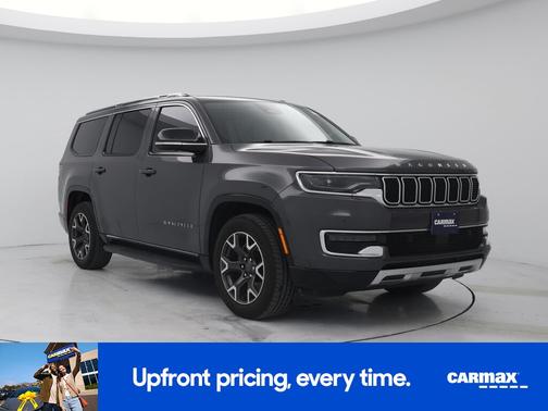 Gray 2023 Jeep Wagoneer Series III