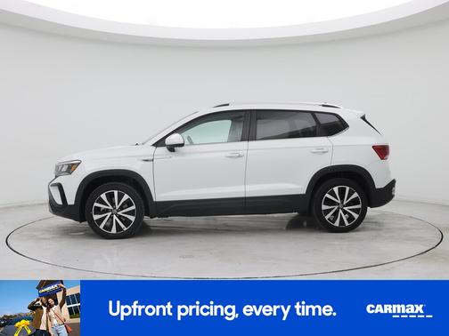 2024 Volkswagen Taos SE