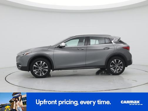2018 INFINITI QX30 Luxury