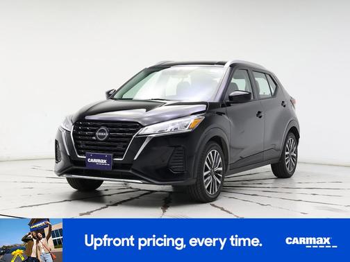 2022 Nissan Kicks SV