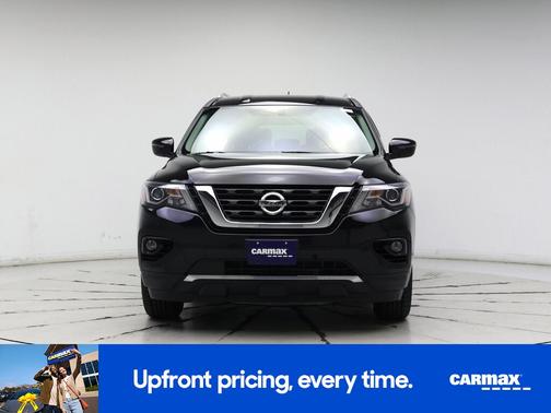 2018 Nissan Pathfinder SV