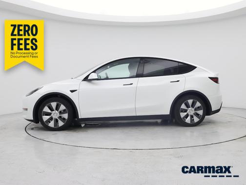 White 2023 Tesla Model Y Long Range