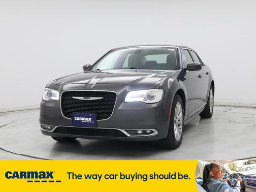 2015 Chrysler 300 Limited
