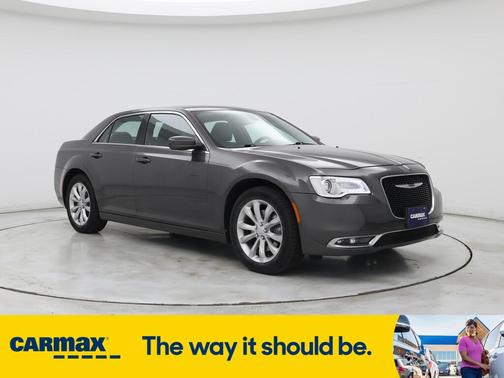 2015 Chrysler 300 Limited