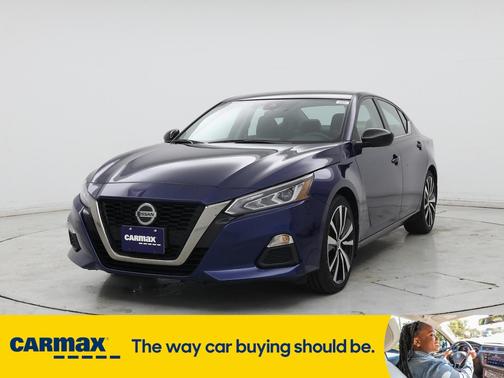2022 Nissan Altima SR