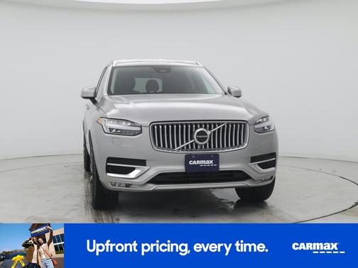 2023 Volvo XC90 B6 Plus