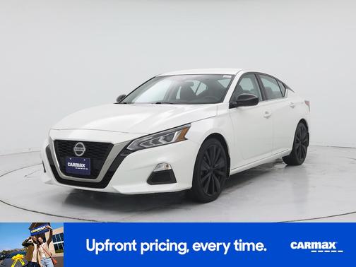 2022 Nissan Altima SR