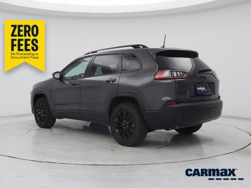 Gray 2023 Jeep Cherokee Altitude Lux