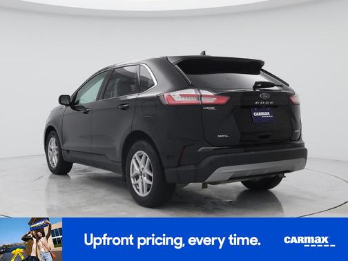 Black 2023 Ford Edge SEL