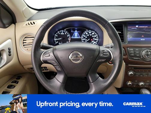 2017 Nissan Pathfinder Platinum