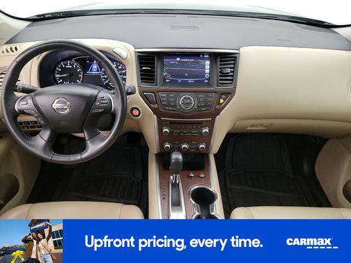 2017 Nissan Pathfinder Platinum