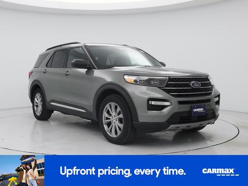 Gray 2020 Ford Explorer XLT
