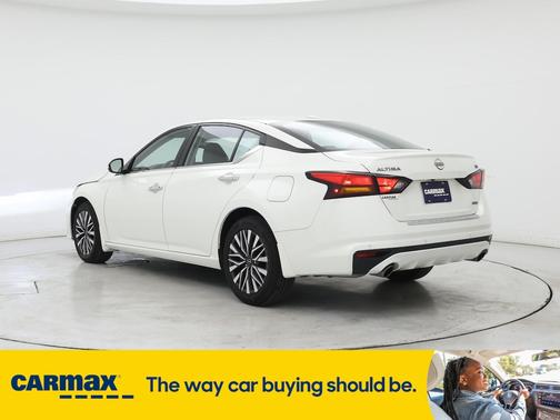 2023 Nissan Altima SV