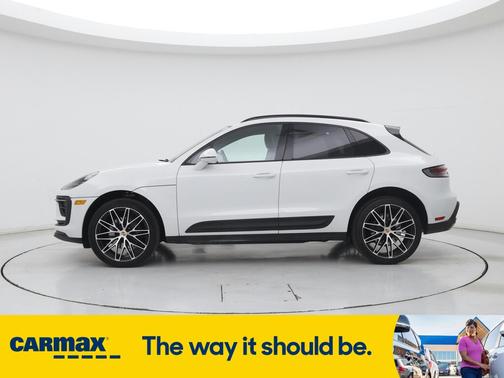 2022 Porsche Macan 