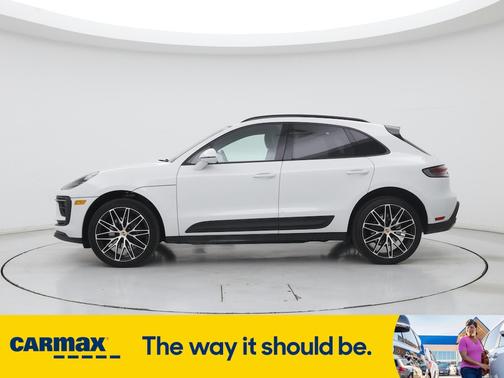 2022 Porsche Macan 