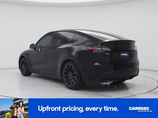 Black 2022 Tesla Model Y Performance
