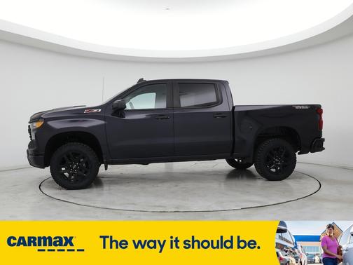 2022 Chevrolet Silverado 1500 Custom Trail Boss