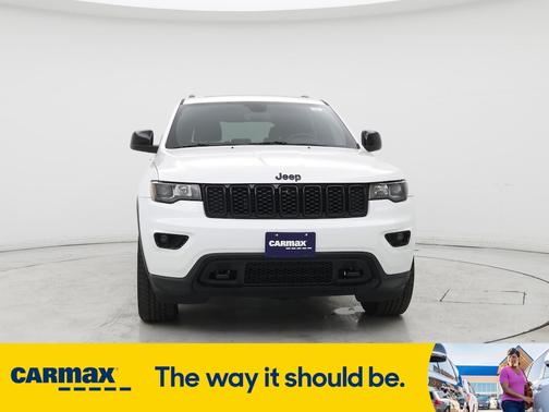 2018 Jeep Grand Cherokee Laredo E
