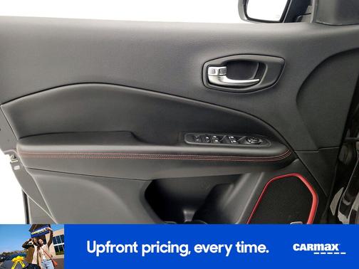 Black 2021 Jeep Compass Trailhawk