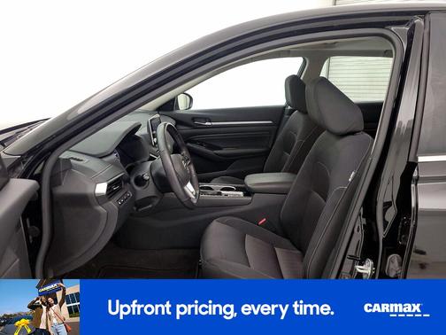 2022 Nissan Altima SV