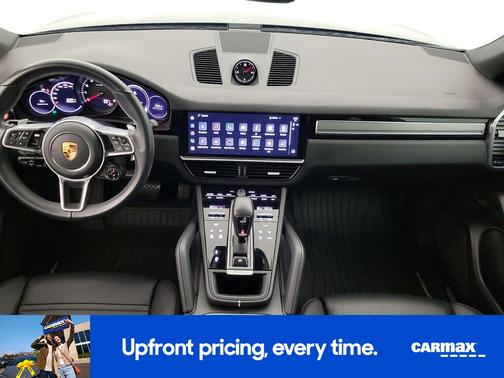 2023 Porsche Cayenne Platinum Coupe