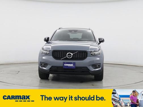 2020 Volvo XC40 T5 R-Design