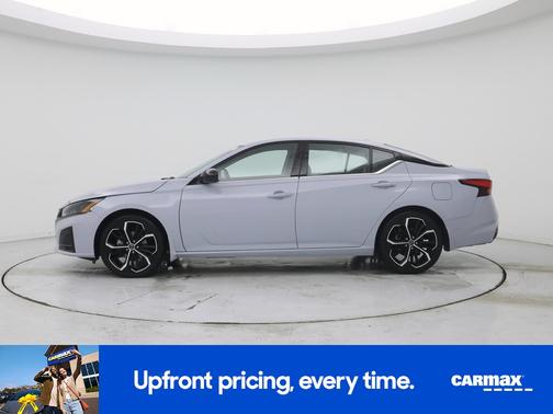 2023 Nissan Altima SR