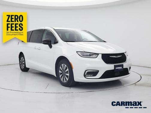 White 2024 Chrysler Pacifica Hybrid Select