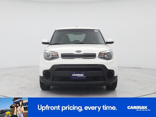 White 2018 Kia Soul