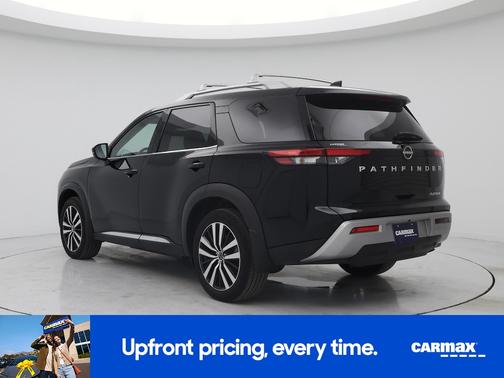 Black 2024 Nissan Pathfinder Platinum