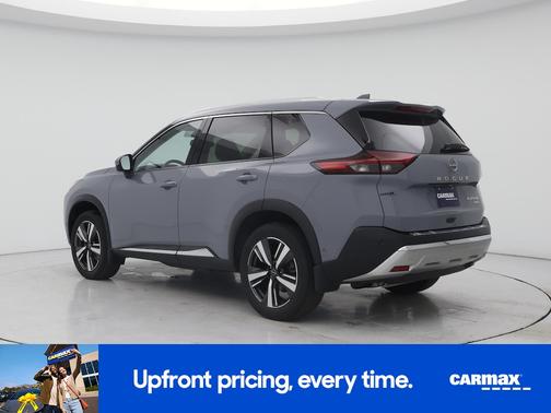 Gray 2023 Nissan Rogue Platinum
