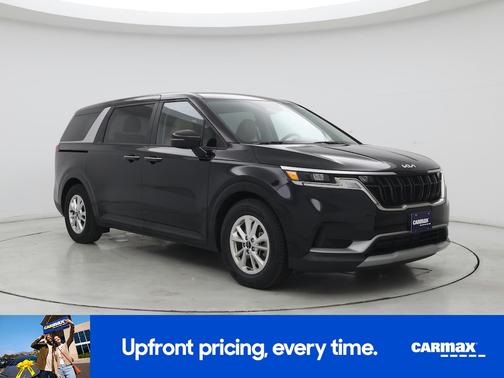 2023 Kia Carnival LX