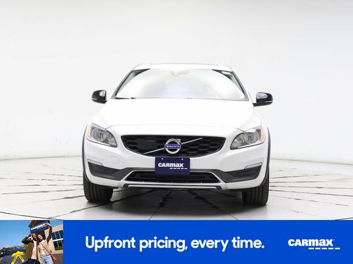 2016 Volvo V60 Cross Country T5