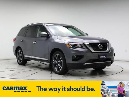 2017 Nissan Pathfinder Platinum