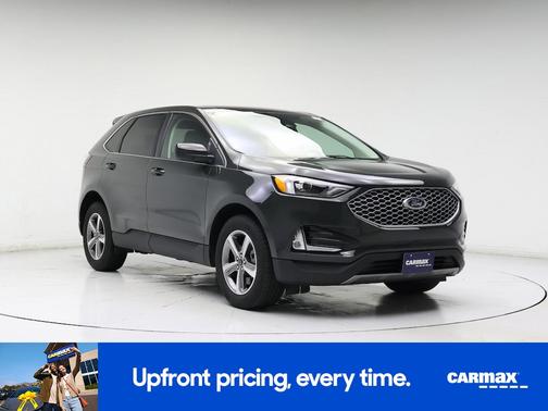 Green 2023 Ford Edge SEL