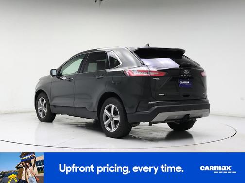 Green 2023 Ford Edge SEL