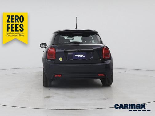 Blue 2022 MINI SE Hardtop SE