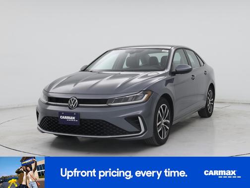 2025 Volkswagen Jetta SE