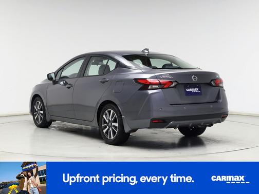 2022 Nissan Versa SV