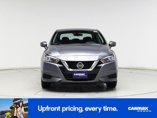 2022 Nissan Versa SV