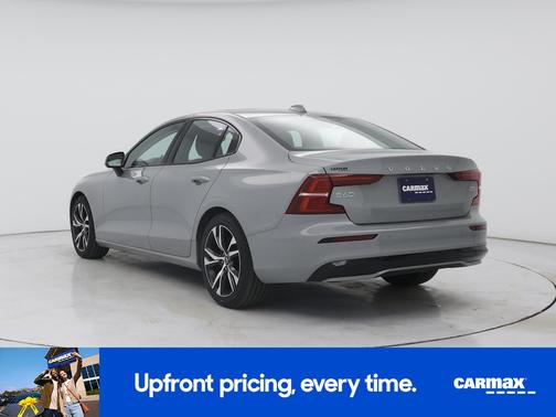 Gray 2024 Volvo S60 B5 Core Dark Theme