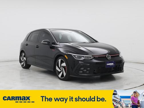 2022 Volkswagen Golf GTI SE